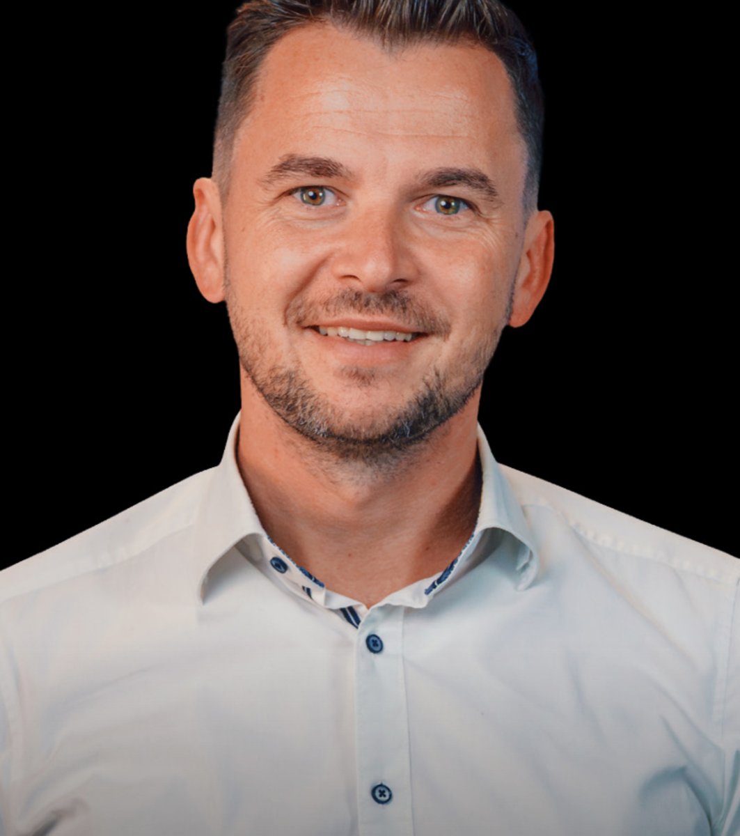 Jakob Cesarz, Geschäftsführer